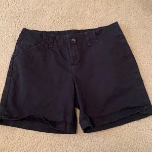 Lee black midrise shorts